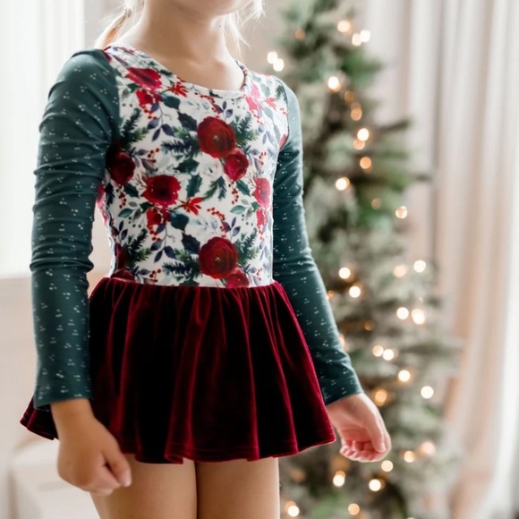 Cheeky Plum | Farrah Velvet Leotard | Holly Jolly | 5T - Picture 2 of 4